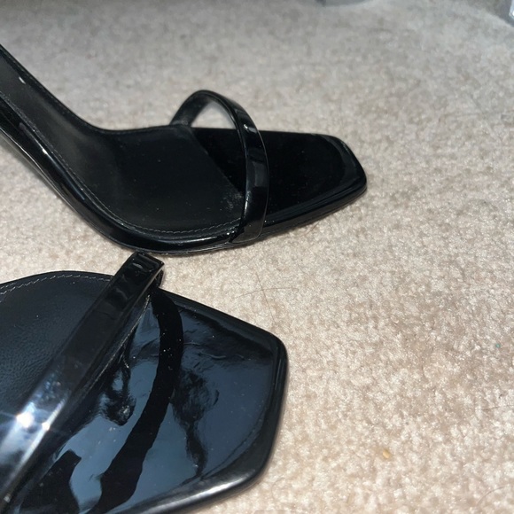 Ysl Opyum Heel- Gold Hardware - Picture 3 of 6